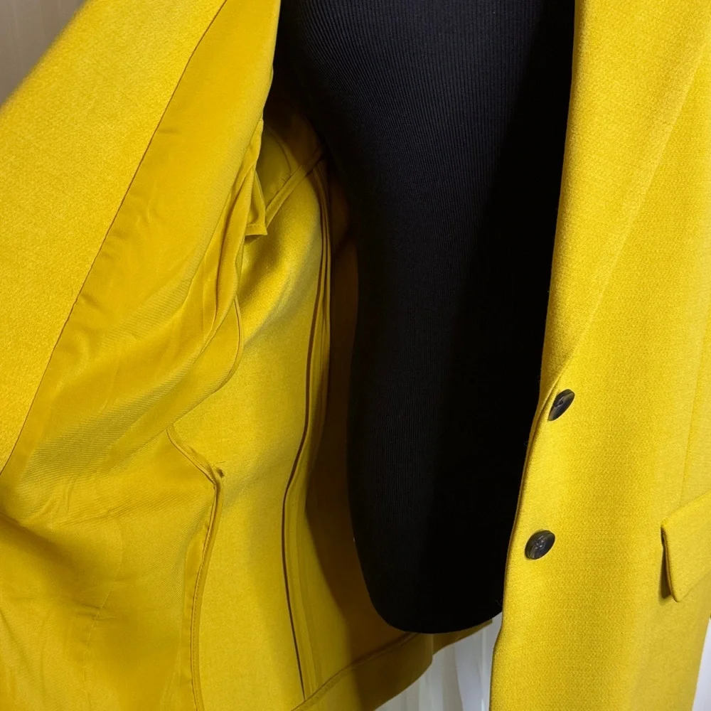 Joan Vass Vibrant Yellow Blazer - Picture 5 of 6